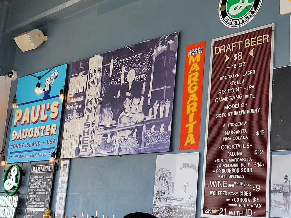 Seafood counter with casual boardwalk seating.